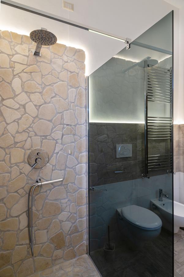 Domus Salento & Con Parcheggio Privato In Loco Bed & Breakfast 4*