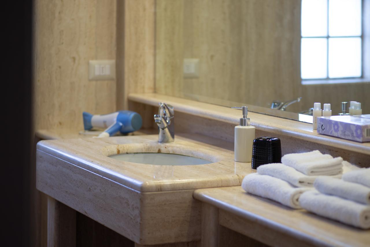 Bed & Breakfast Domus Salento & Con Parcheggio Privato In Loco 4*