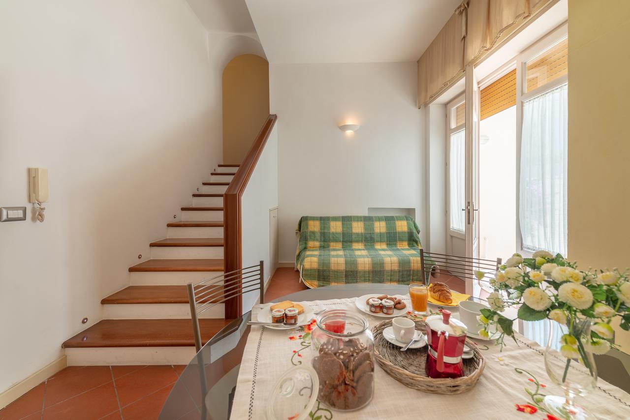Bed & Breakfast Domus Salento & Con Parcheggio Privato In Loco 4*