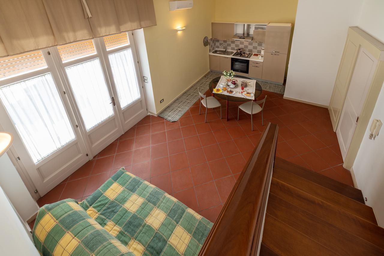 Bed & Breakfast Domus Salento & Con Parcheggio Privato In Loco 4*